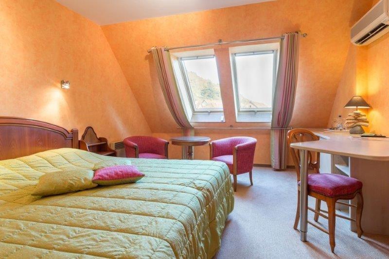 Auberge Du Cheval Blanc Depuis 1785 Westhalten Kültér fotó